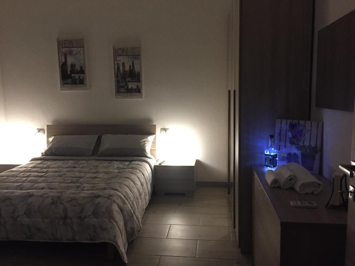 Domus Alice Apartment Монсерато Екстериор снимка