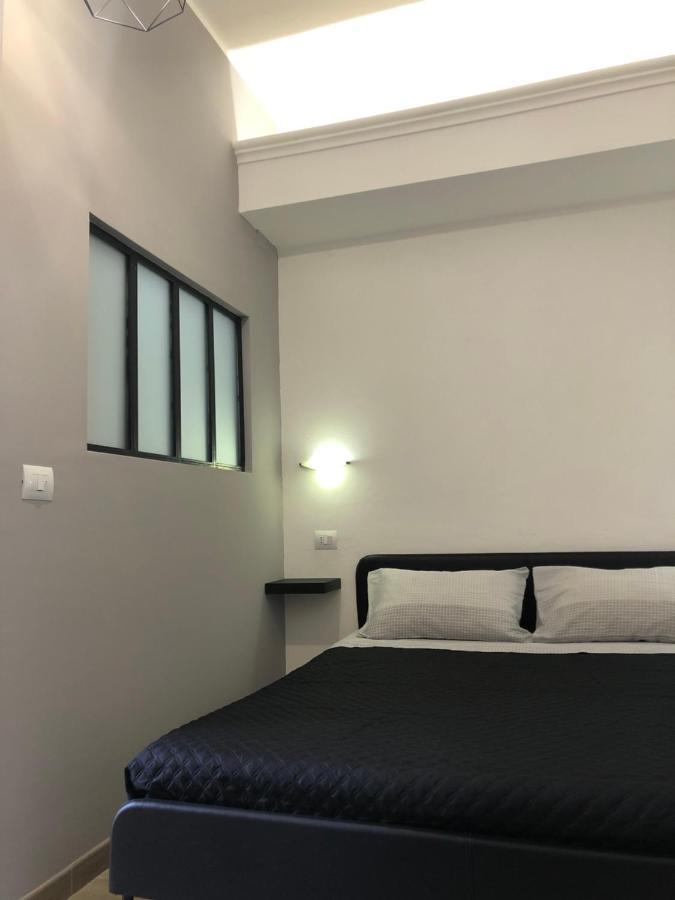 Domus Alice Apartment Монсерато Екстериор снимка
